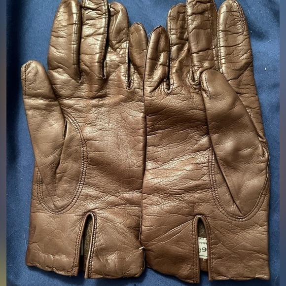 ITALIAN soft brown leather gloves cashmere lined embroidery at cuffs. New!